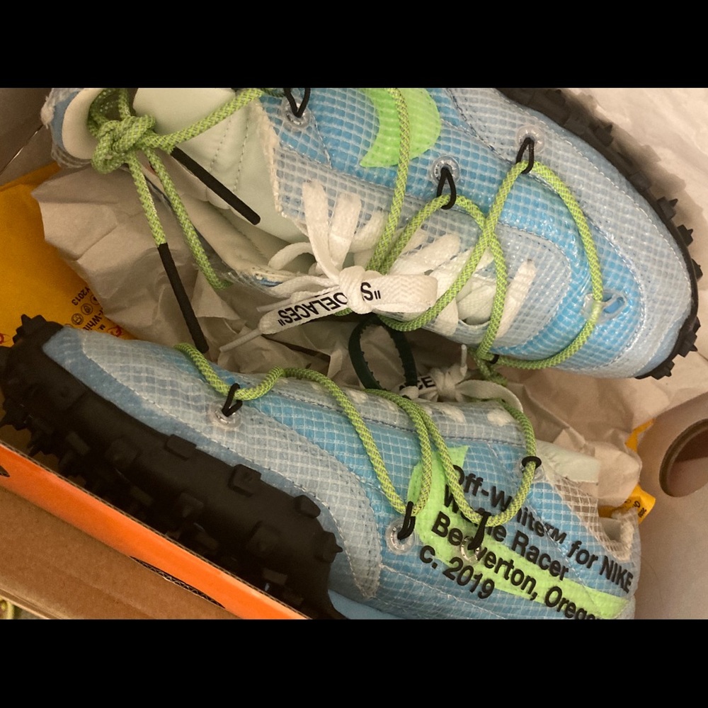 Off white waffles blue